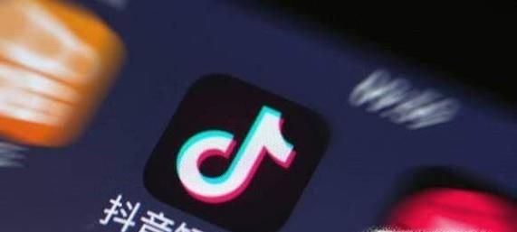 抖音曾经小小少年怎么制作